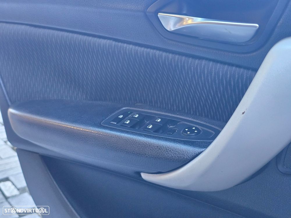 BMW 116 d EfficientDynamics - 6