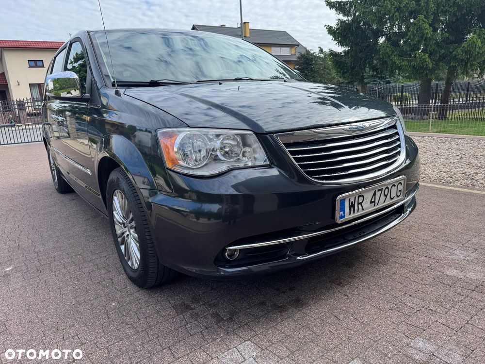 Chrysler Town & Country 3.6 Touring - 1