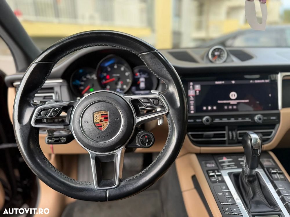 Porsche Macan Standard - 7