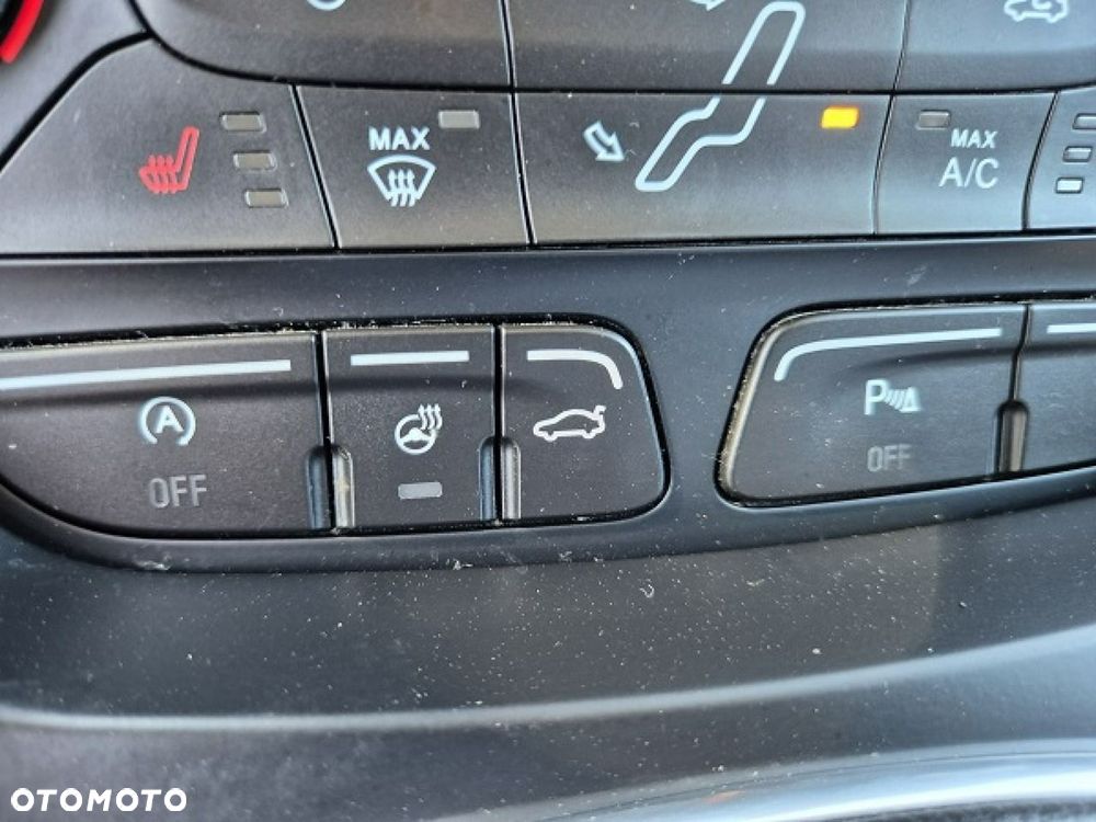 Ford Grand C-MAX - 39