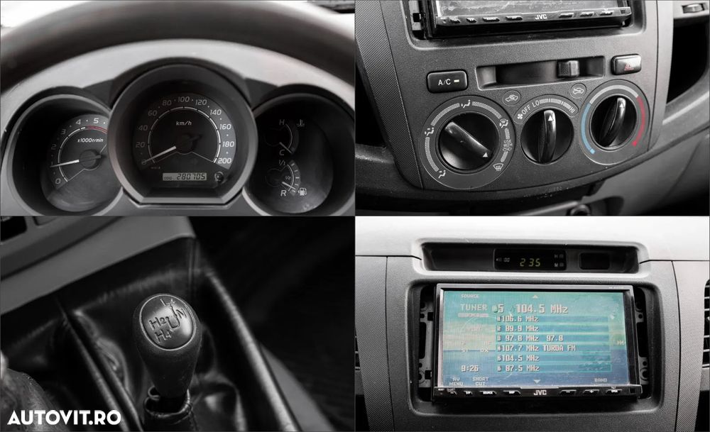 Toyota Hilux 4x4 Double Cab - 23