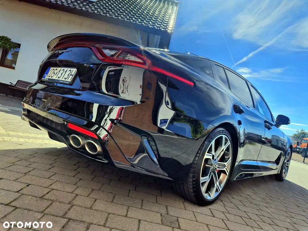 Kia Stinger 3.3 T-GDI V6 GT AWD - 13