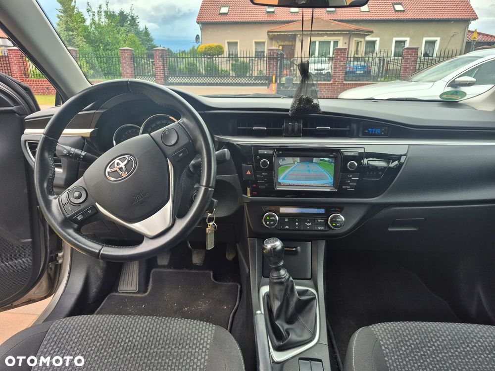 Toyota Corolla 1.6 Valvematic Comfort - 12