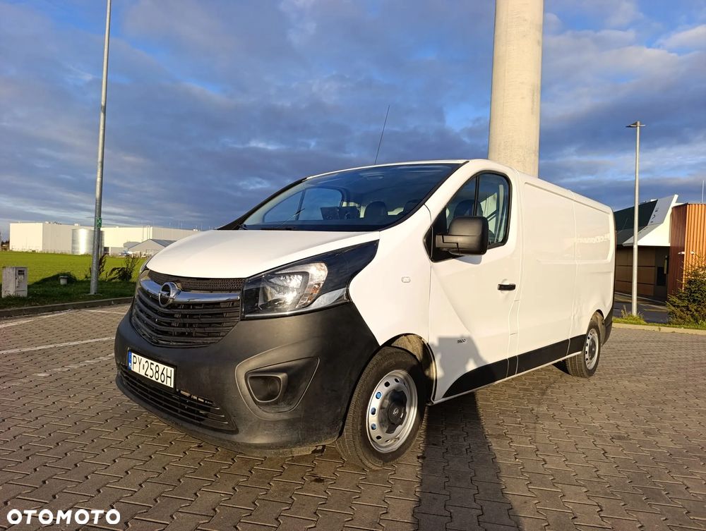 Opel Vivaro - 1
