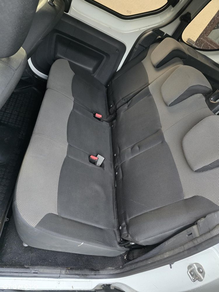 Dacia Dokker 1.6 Laureate - 9