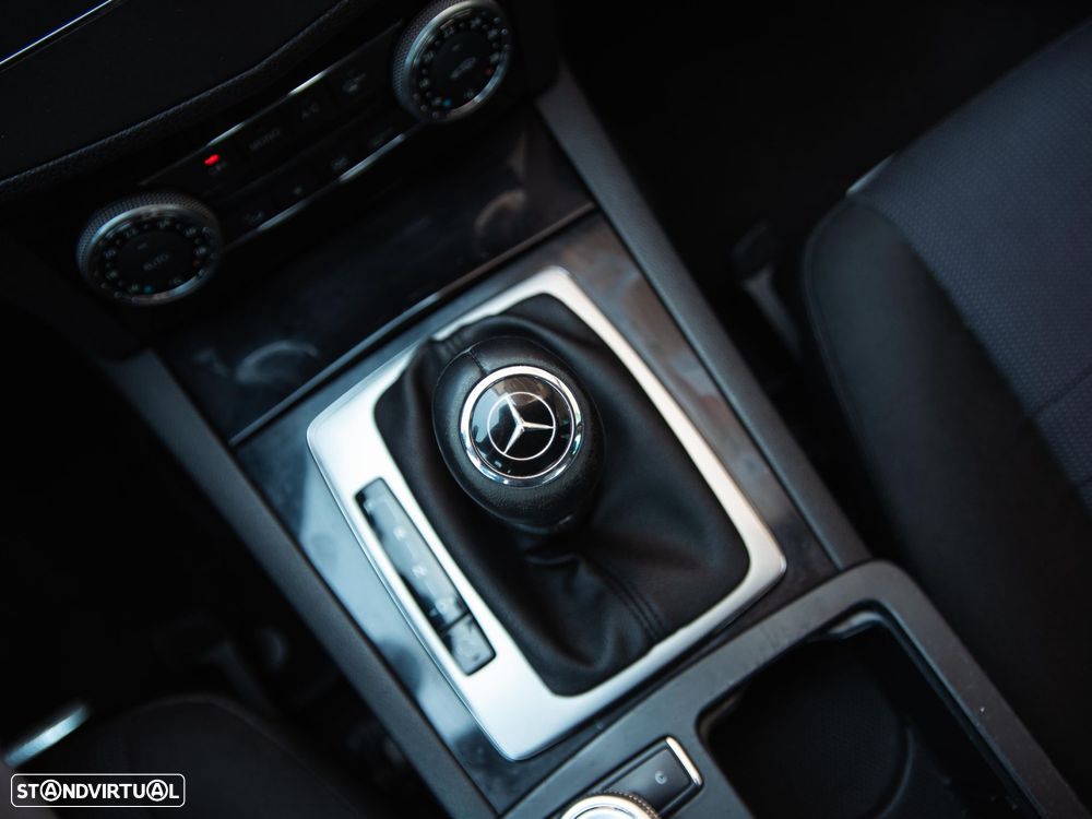 Mercedes-Benz C 220 - 23
