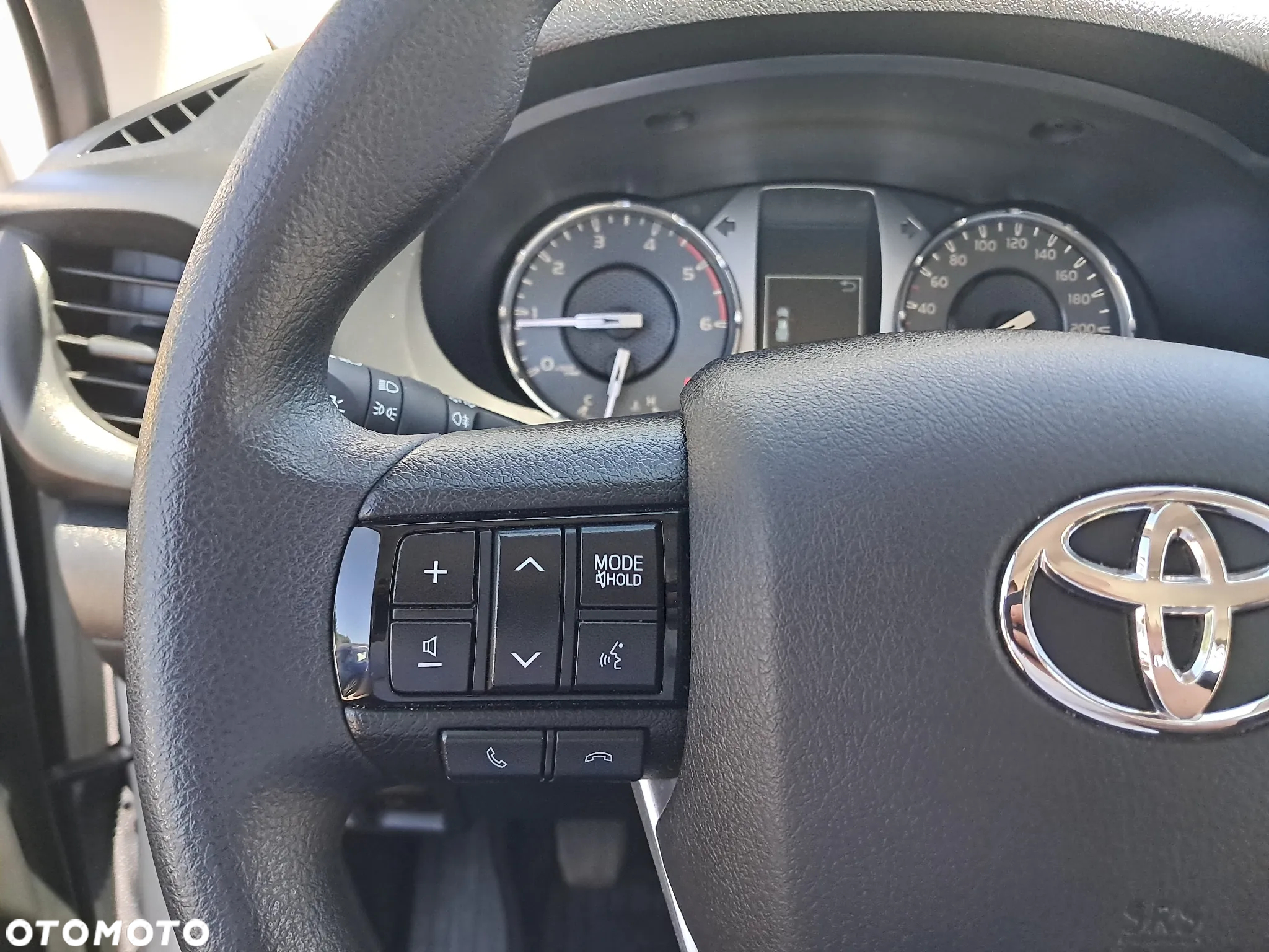 Toyota Hilux 2.4 D-4D Single Cab DLX 4x4 - 22