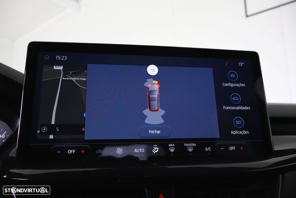 Ford Focus 1.0 EcoBoost MHEV ST-Line - 31