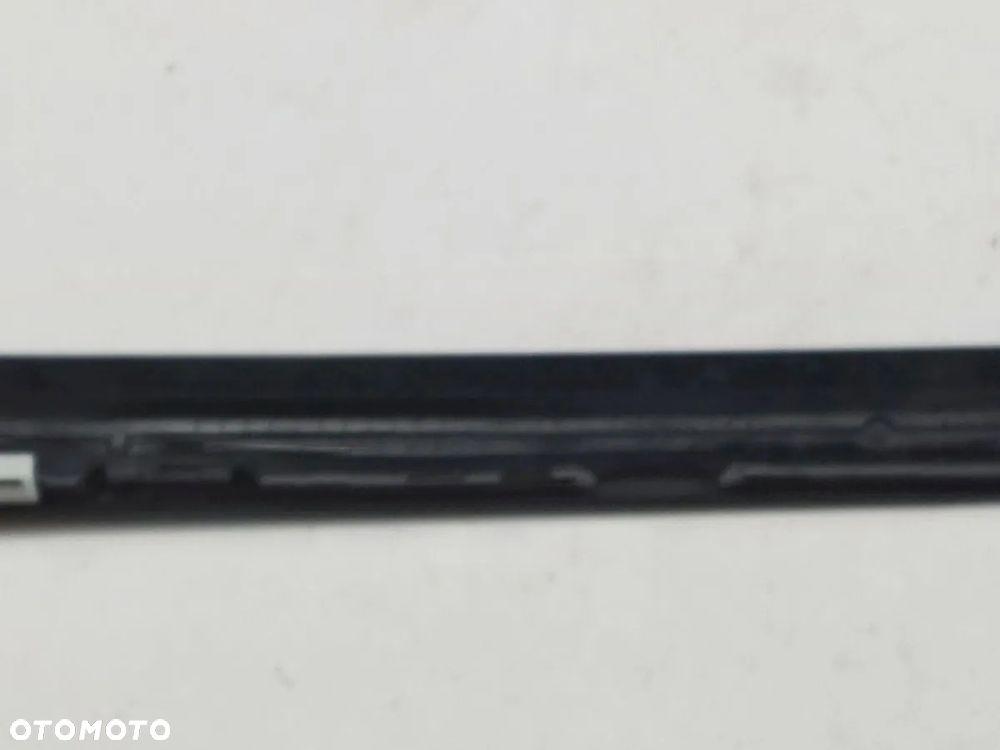 LEXUS RX 15-19r Listwa Przedniej Szyby Prawa Lewa - 7