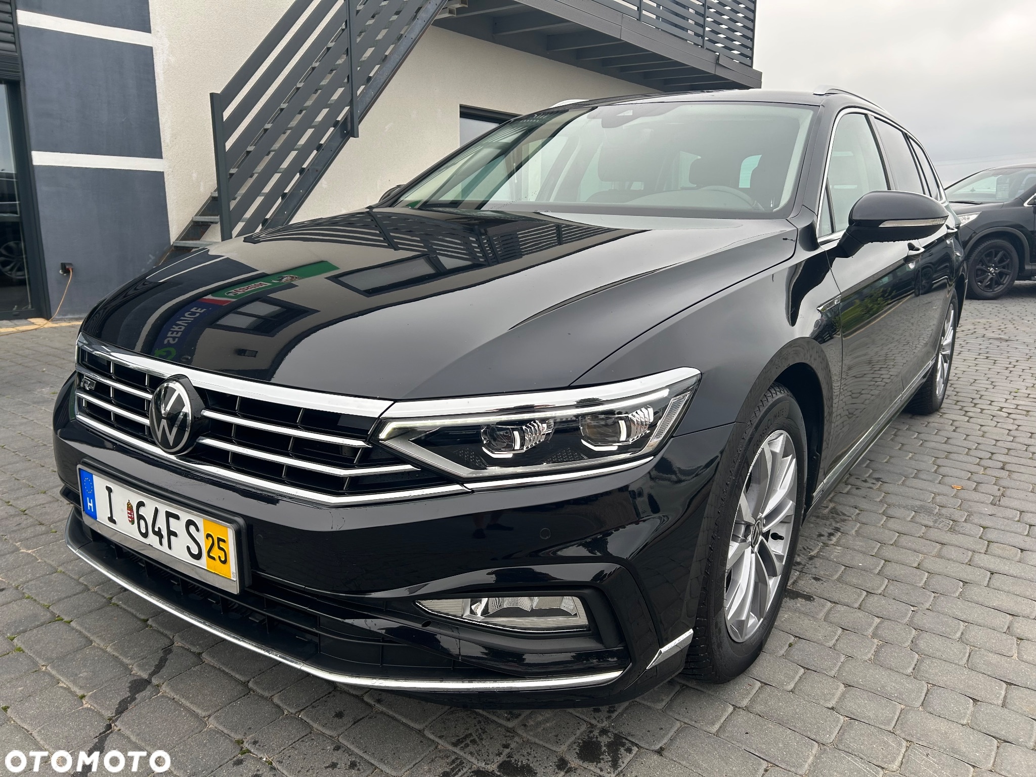 Volkswagen Passat Variant 2.0 TDI (BlueMotion Technology) Trendline - 2