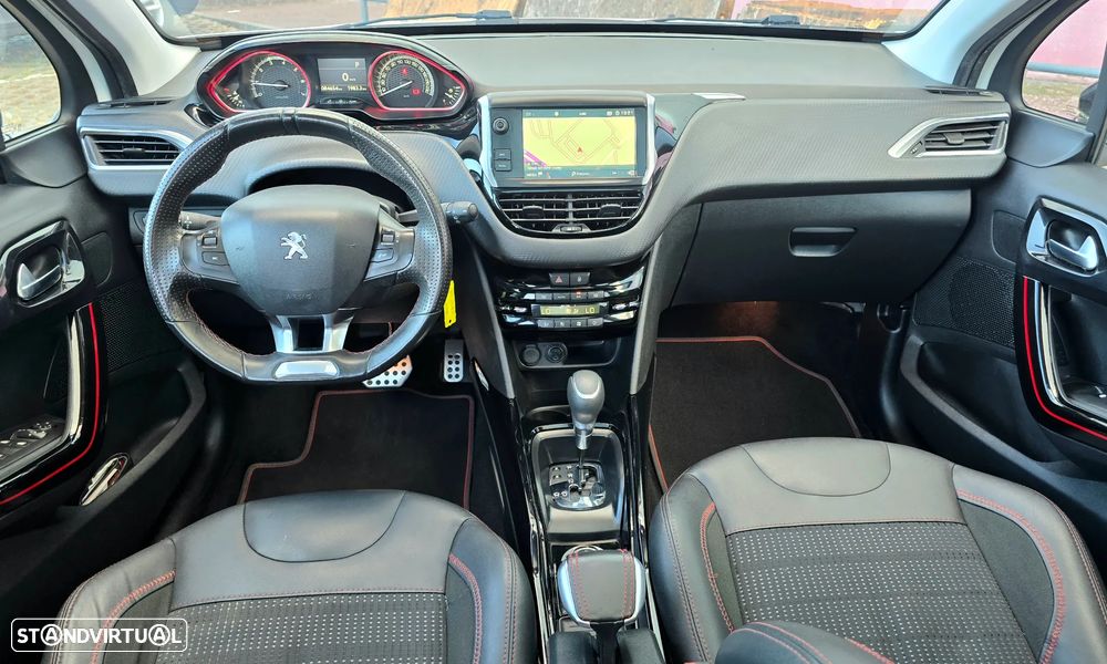 Peugeot 2008 PureTech 110 Stop&Start EAT6 GT-Line Edition - 18