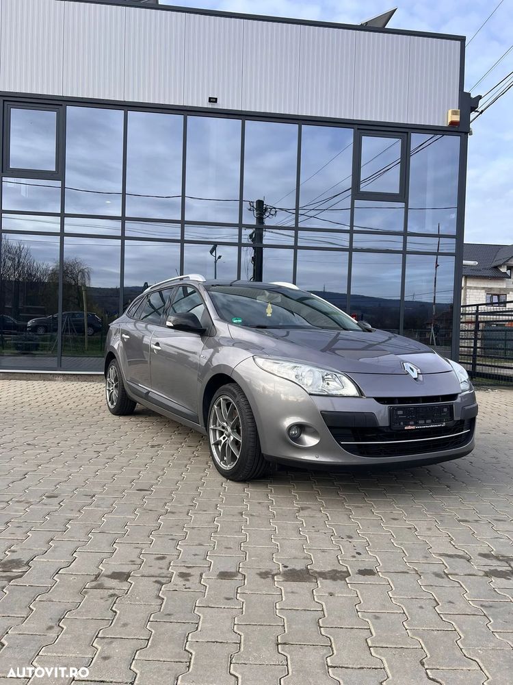 Renault Megane TCe 130 BOSE Edition - 1