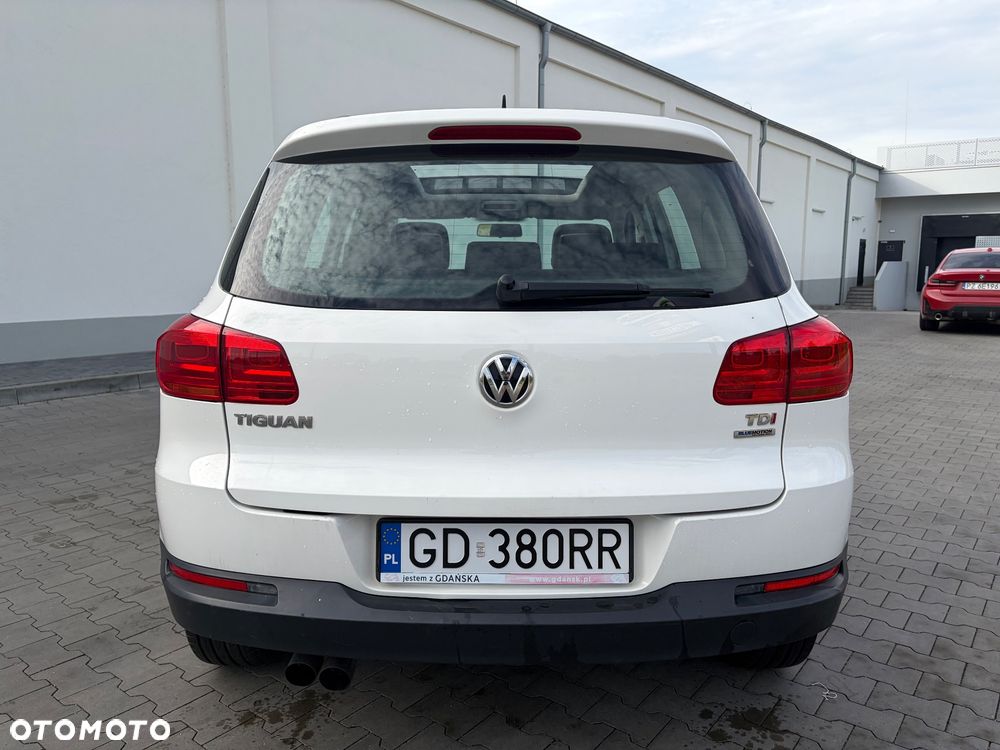 Volkswagen Tiguan - 10