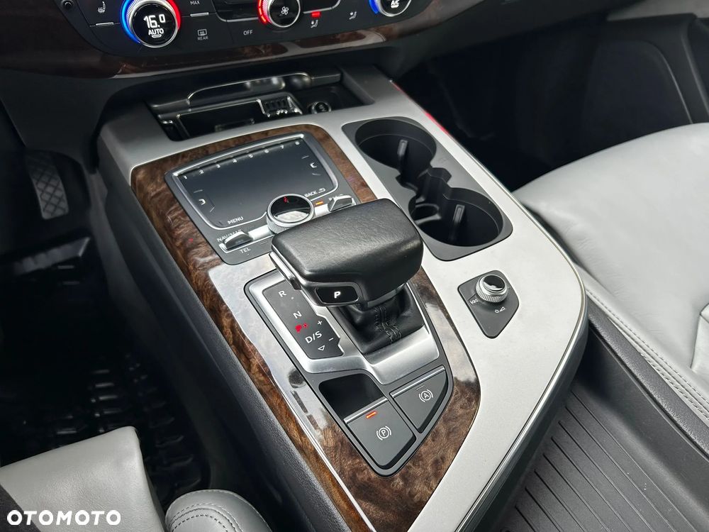 Audi Q7 - 26