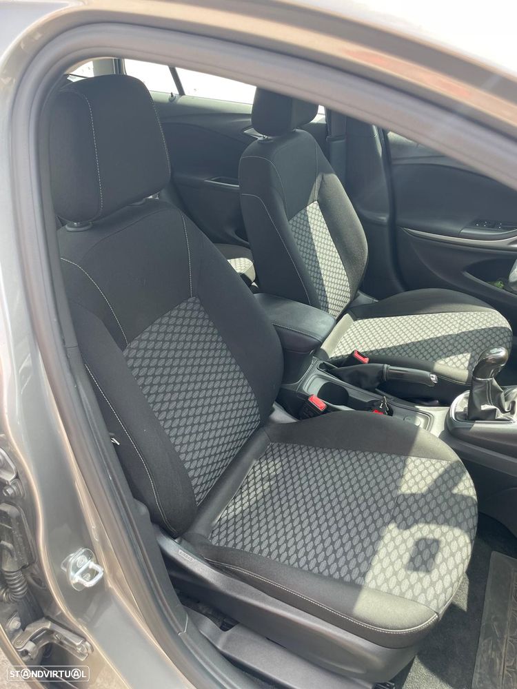 Opel Astra Sports Tourer 1.6 CDTI Business Edition S/S - 34