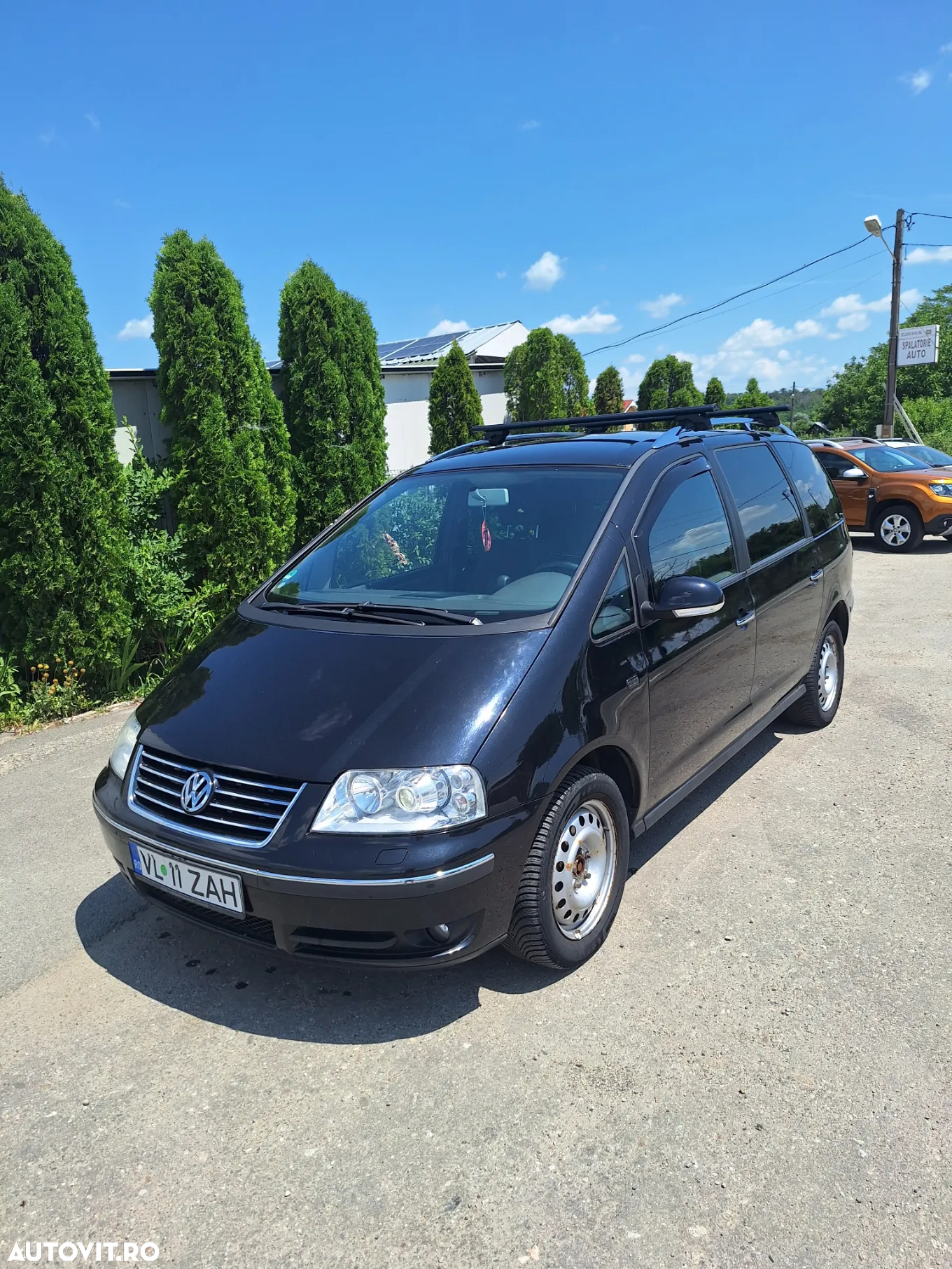 Volkswagen Sharan 2.0 TDI DPF Exclusive Edition - 2