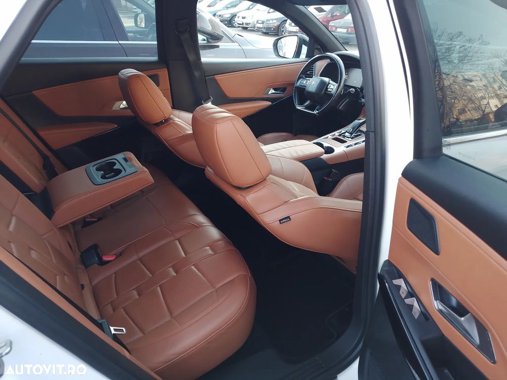 DS Automobiles DS 7 Crossback - 17