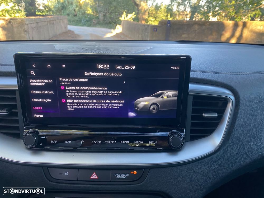Kia XCeed 1.0 T-GDi Dynamic - 29