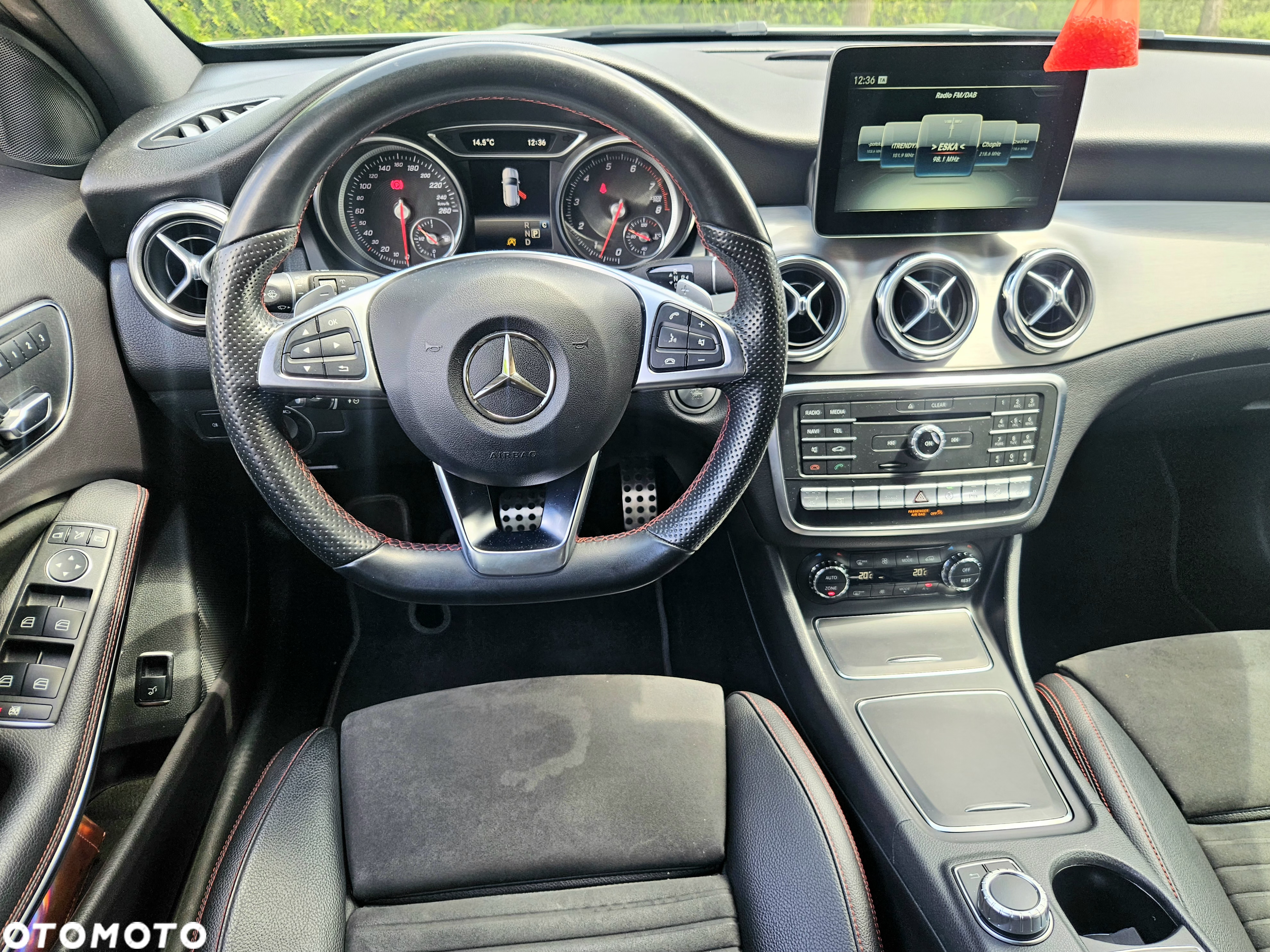Mercedes-Benz GLA 250 4-Matic - 17