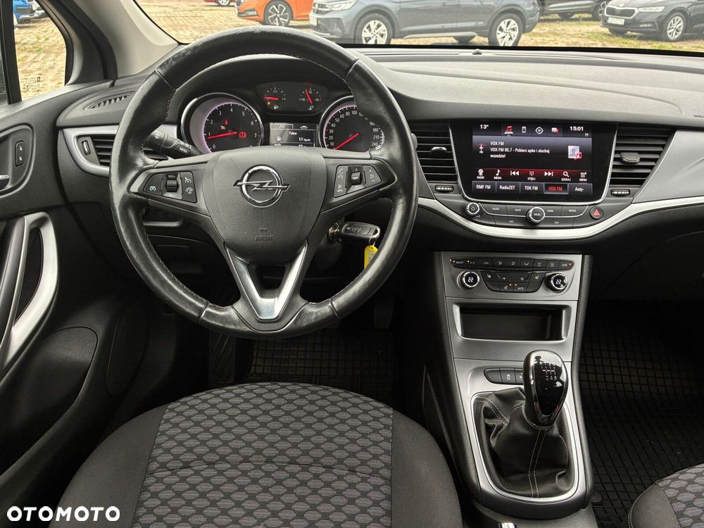 Opel Astra 1.4 T Enjoy - 12