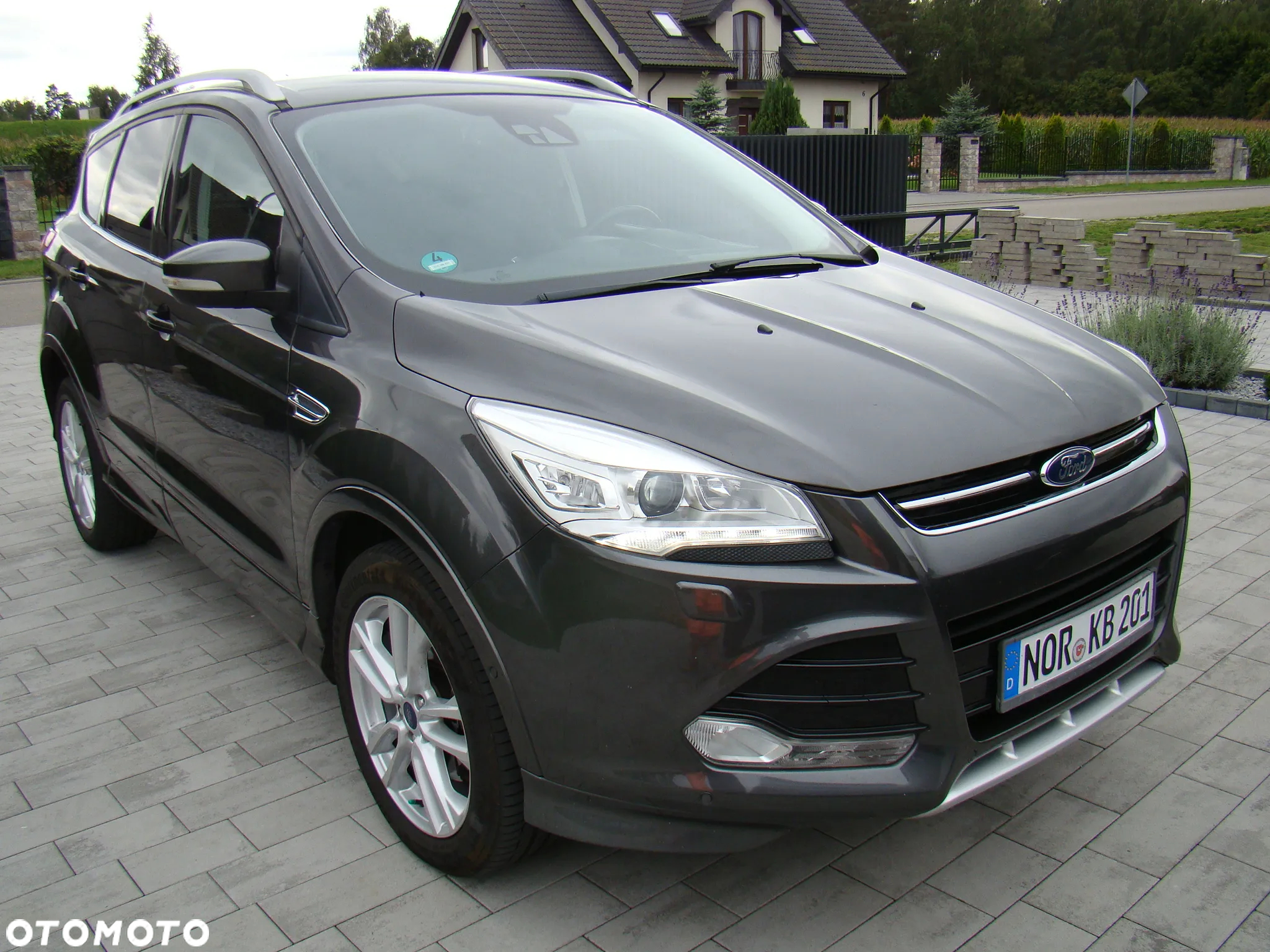 Ford Kuga 2.0 TDCi 4x4 Individual - 2