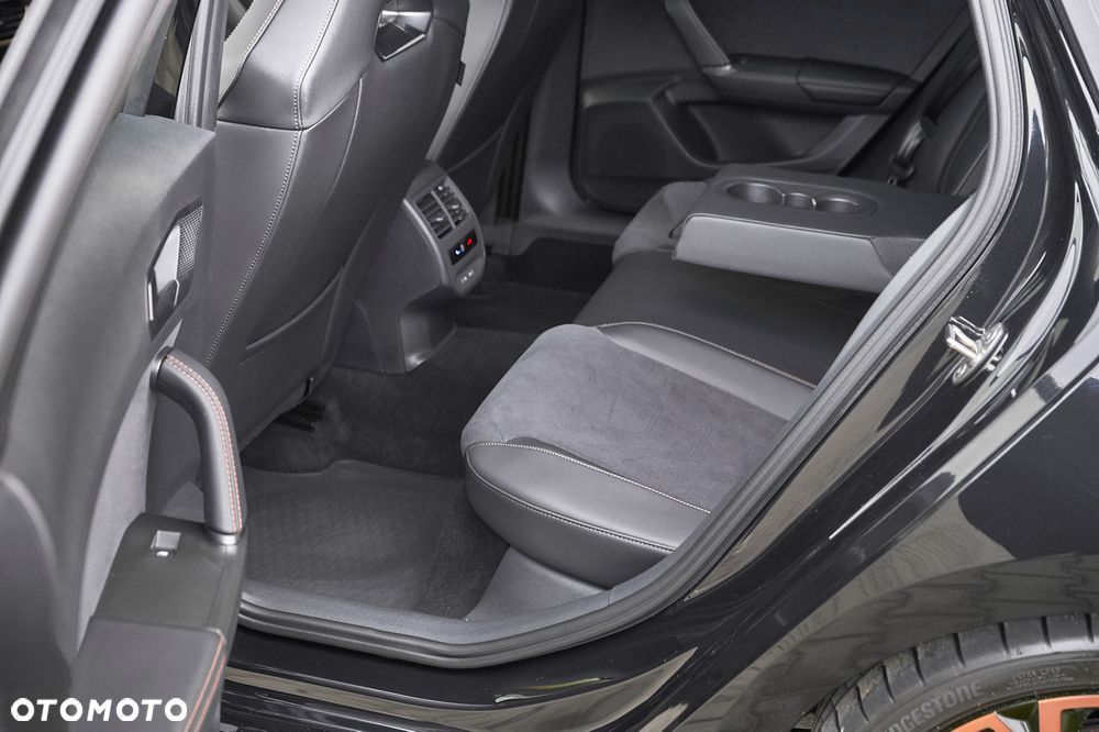 Cupra Leon Sportstourer 2.0 TSI 4Drive DSG VZ - 23