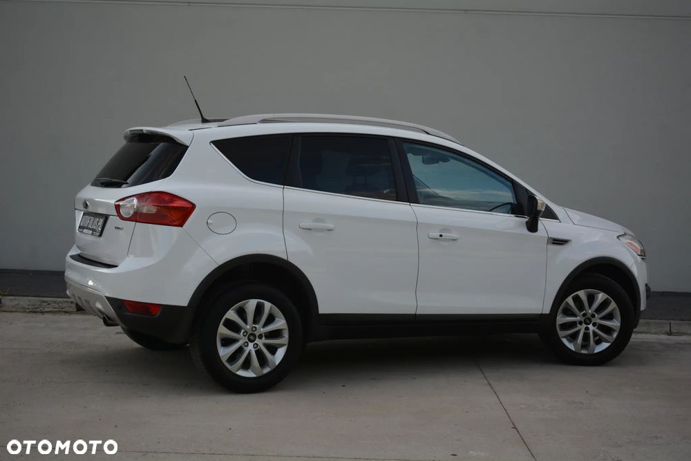 Ford Kuga - 11