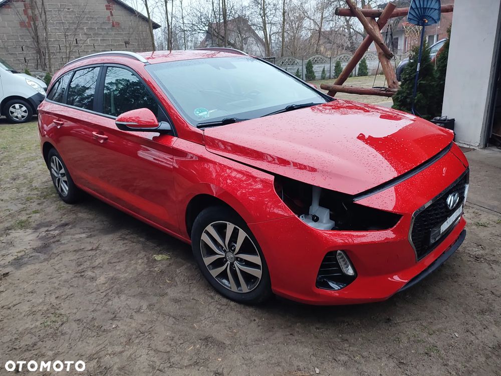 Hyundai i30 i30cw 1.4 Fifa World Cup Edition - 3