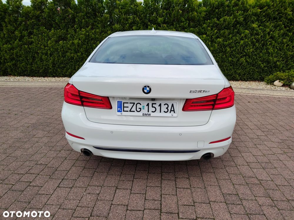 BMW Seria 5 530i mHEV Luxury Line sport - 29