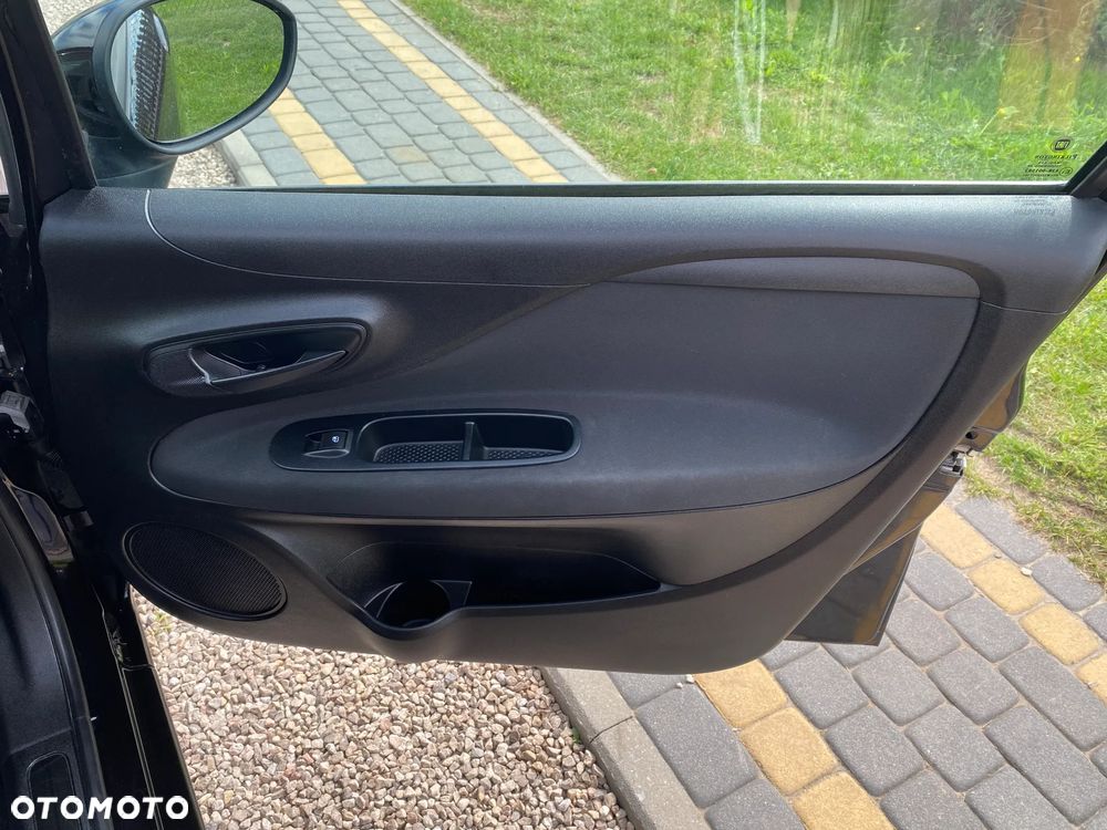 Fiat Grande Punto 1.4 8V Emotion - 37