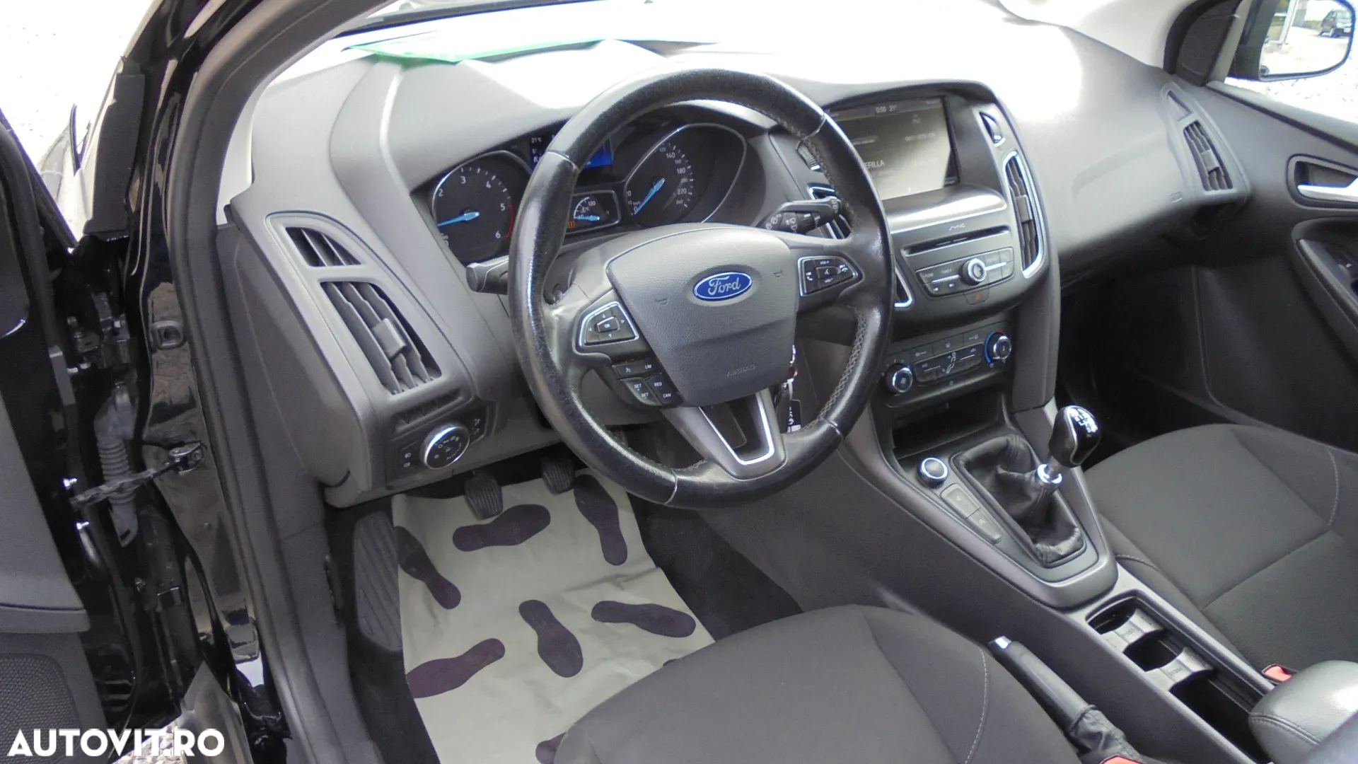 Ford Focus 1.5 TDCi DPF Start-Stopp-System Business - 17