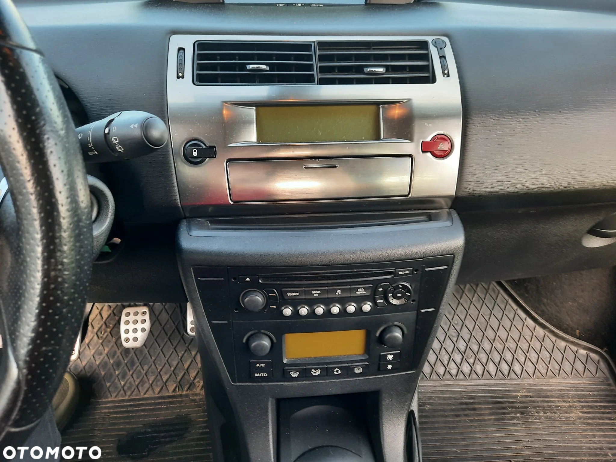 Citroën C4 Coupe 2.0 16V VTS - 10