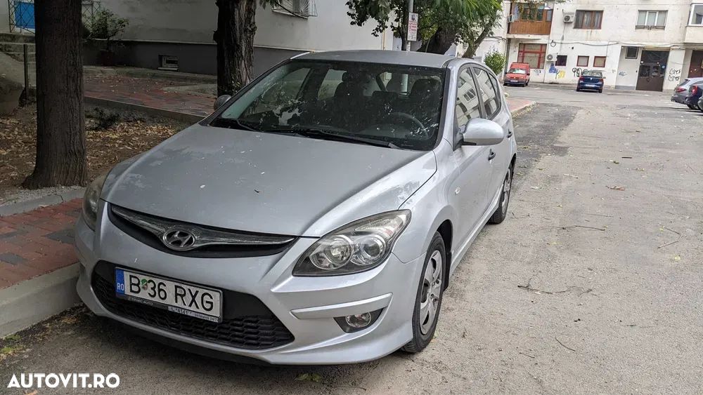 Hyundai i30 1.6 CRDI GL VM Comfort - 2