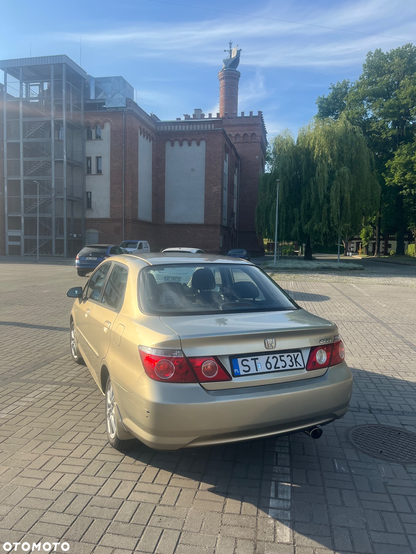 Honda City 1.4 Comfort - 6