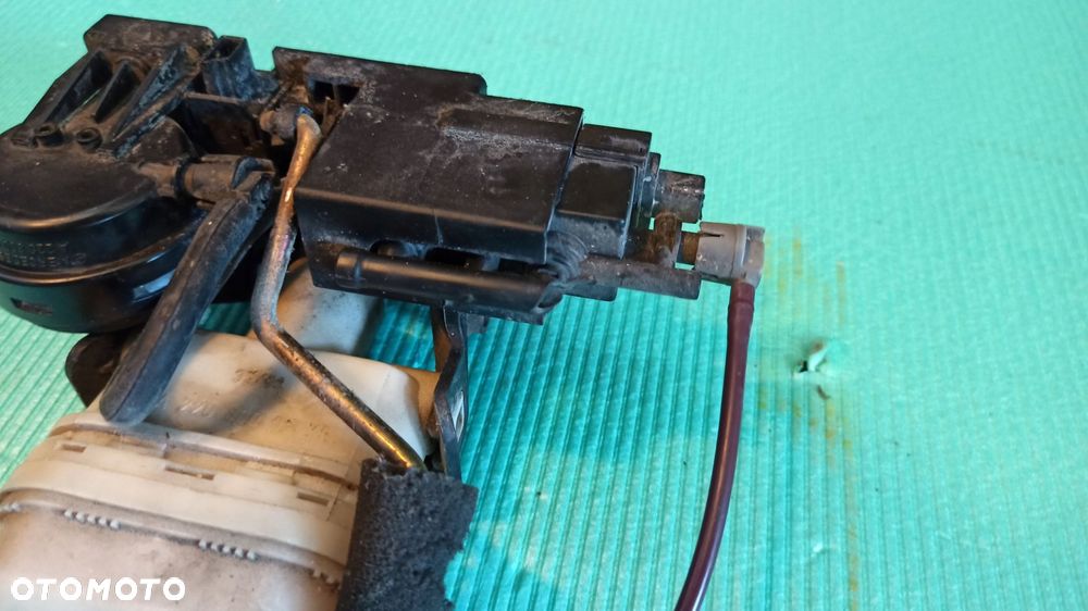 zamek siłownik klapy mercedes sl r230 2307500085 - 5
