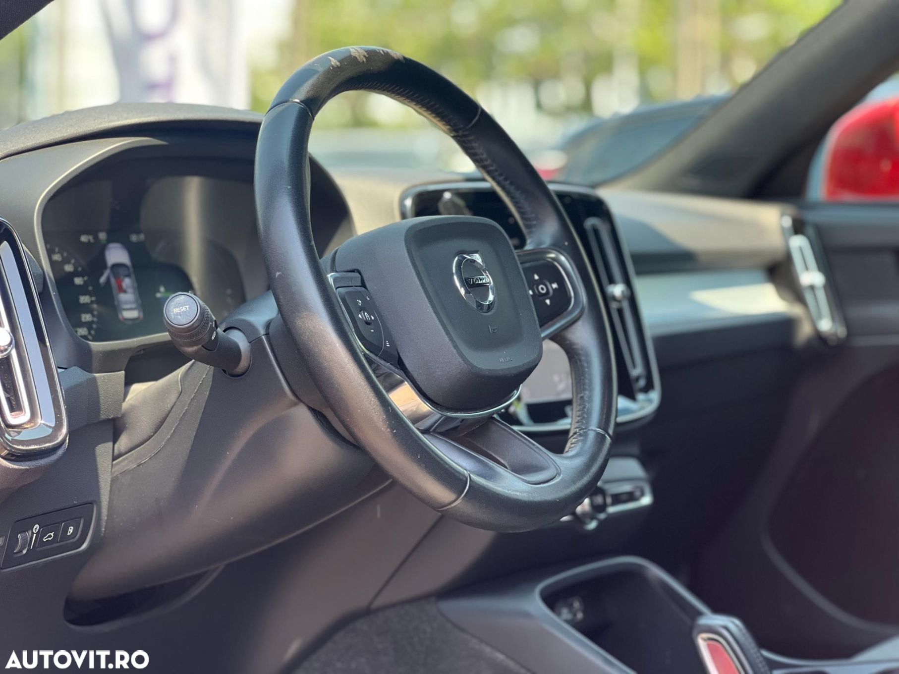 Volvo XC 40 - 9