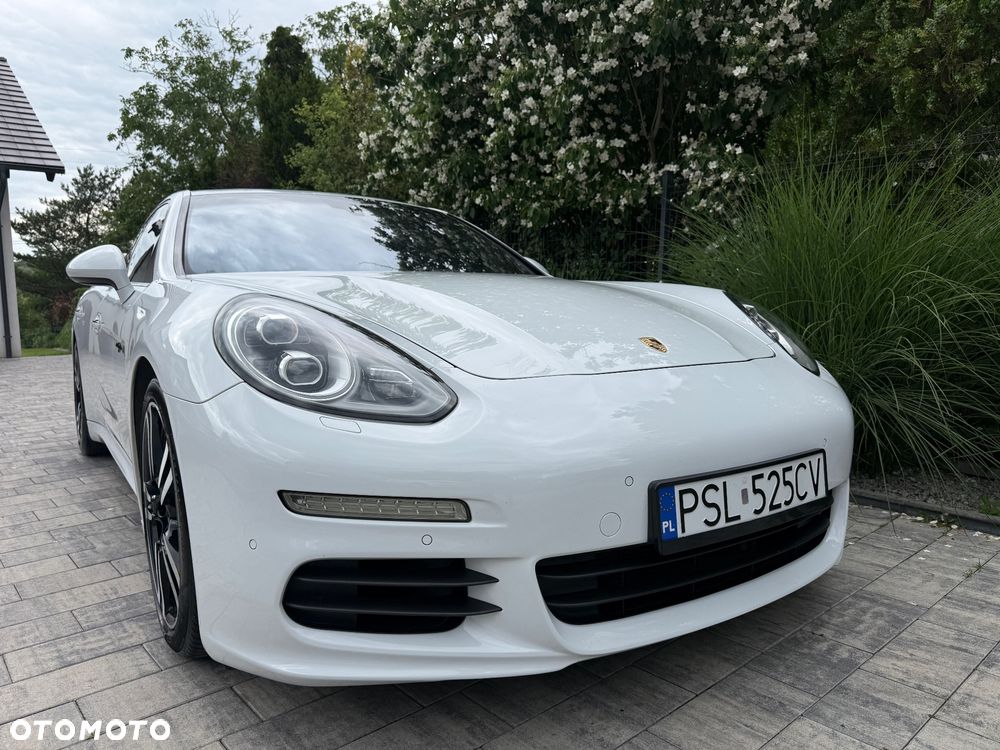 Porsche Panamera - 39