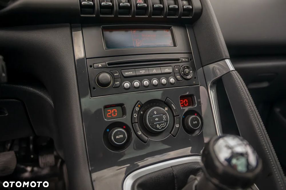 Peugeot 3008 120 VTi Tendance - 29