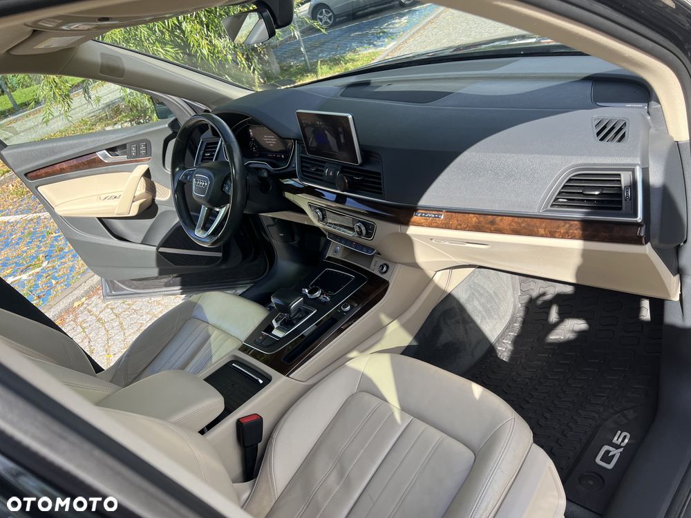 Audi Q5 2.0 TFSI Quattro Design S tronic - 40