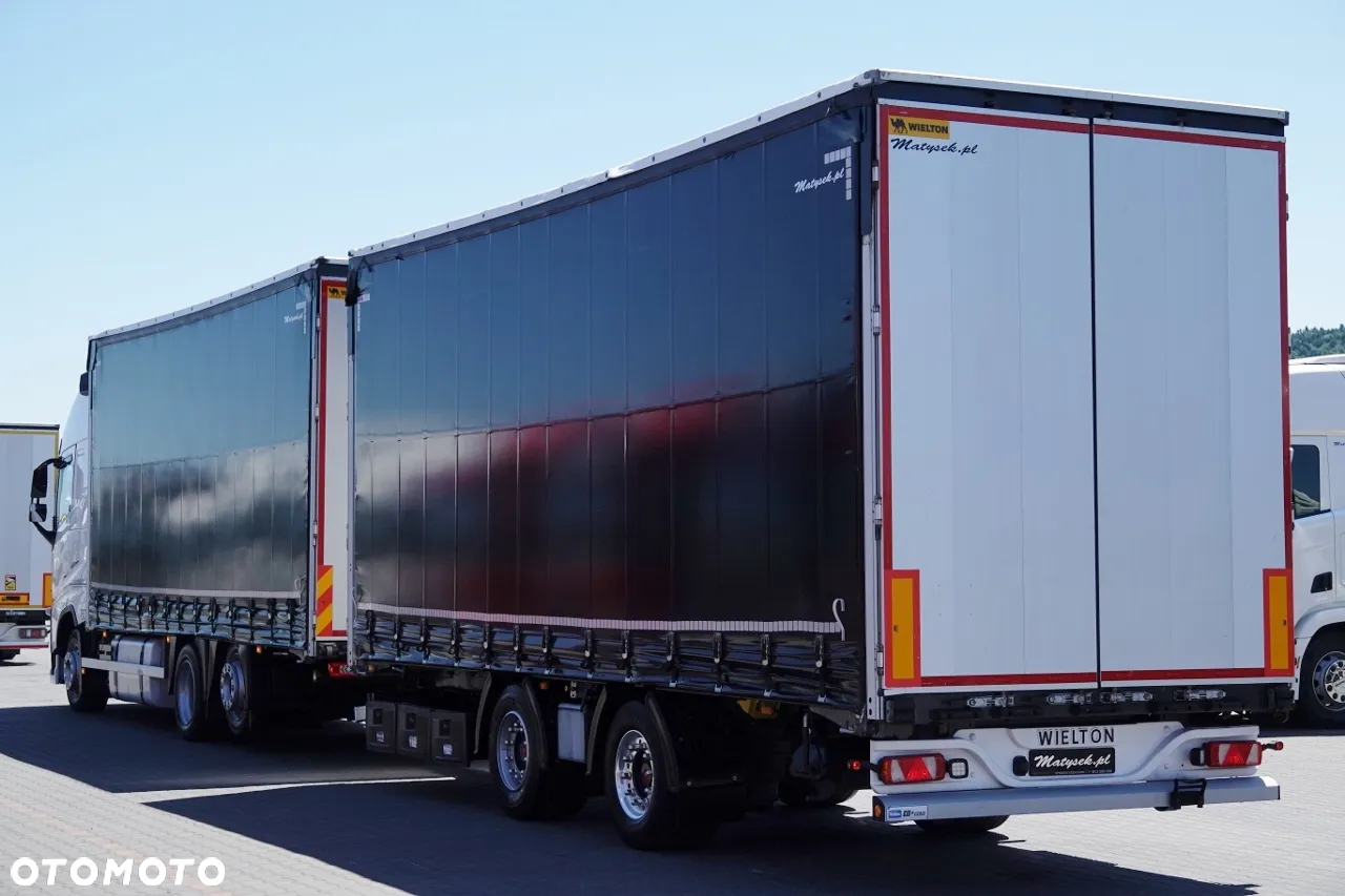 Volvo FH 460 / ZESTAW TANDEM / 120 M3 / CAŁA NA PODUSZKACH  / KLIMA POSTOJOWA  / PRZEJAZDOWY /  WIELTON / 2020 R / PO ZŁOTYM KONTRAKCIE SERWISOWYM - 3