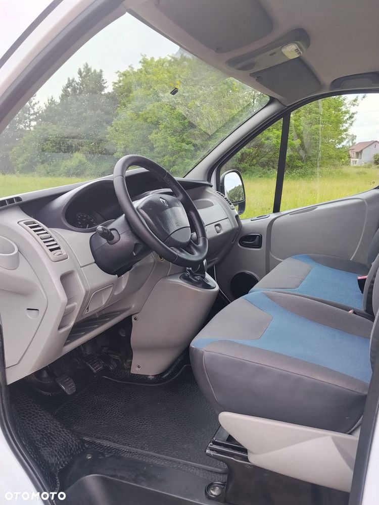 Renault Trafic - 21