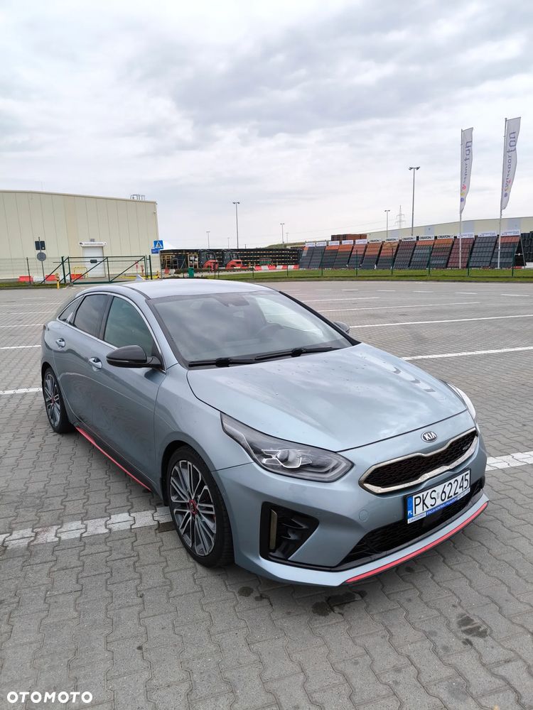 Kia ProCeed - 1