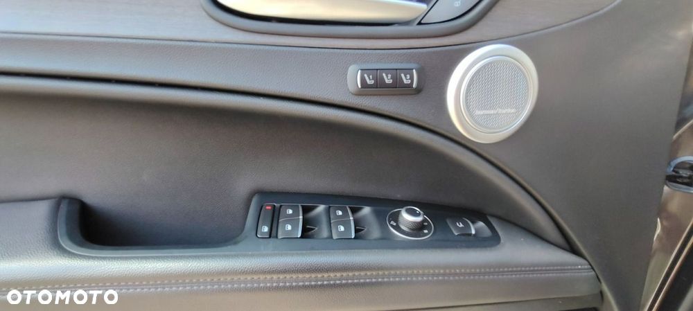 Alfa Romeo Stelvio 2.0 Turbo Estrema Q4 - 19