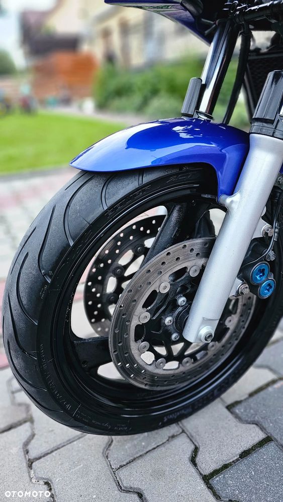 Yamaha FZS - 18