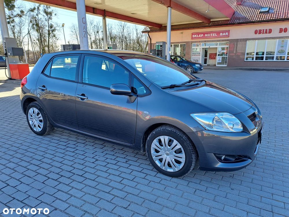 Toyota Auris - 6