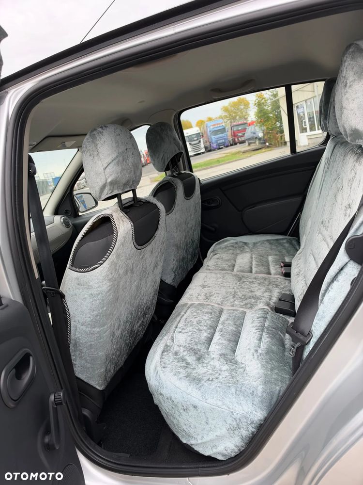Dacia Sandero 1.2 16V Ambiance - 31