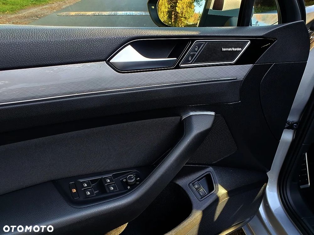 Volkswagen Passat 1.4 TSI Plug-In Hybrid GTE DSG - 32