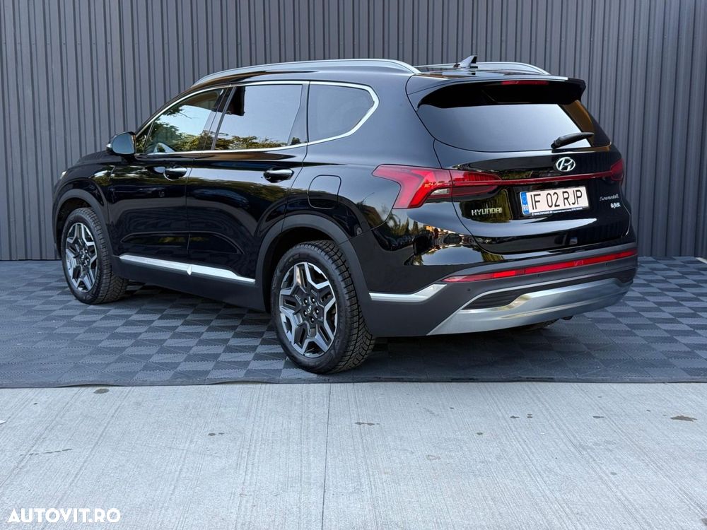 Hyundai Santa Fe - 4