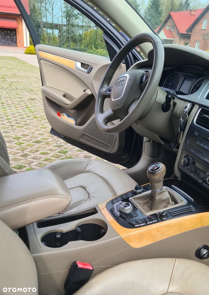 Audi A4 Limousine 2.0 TDI - 6