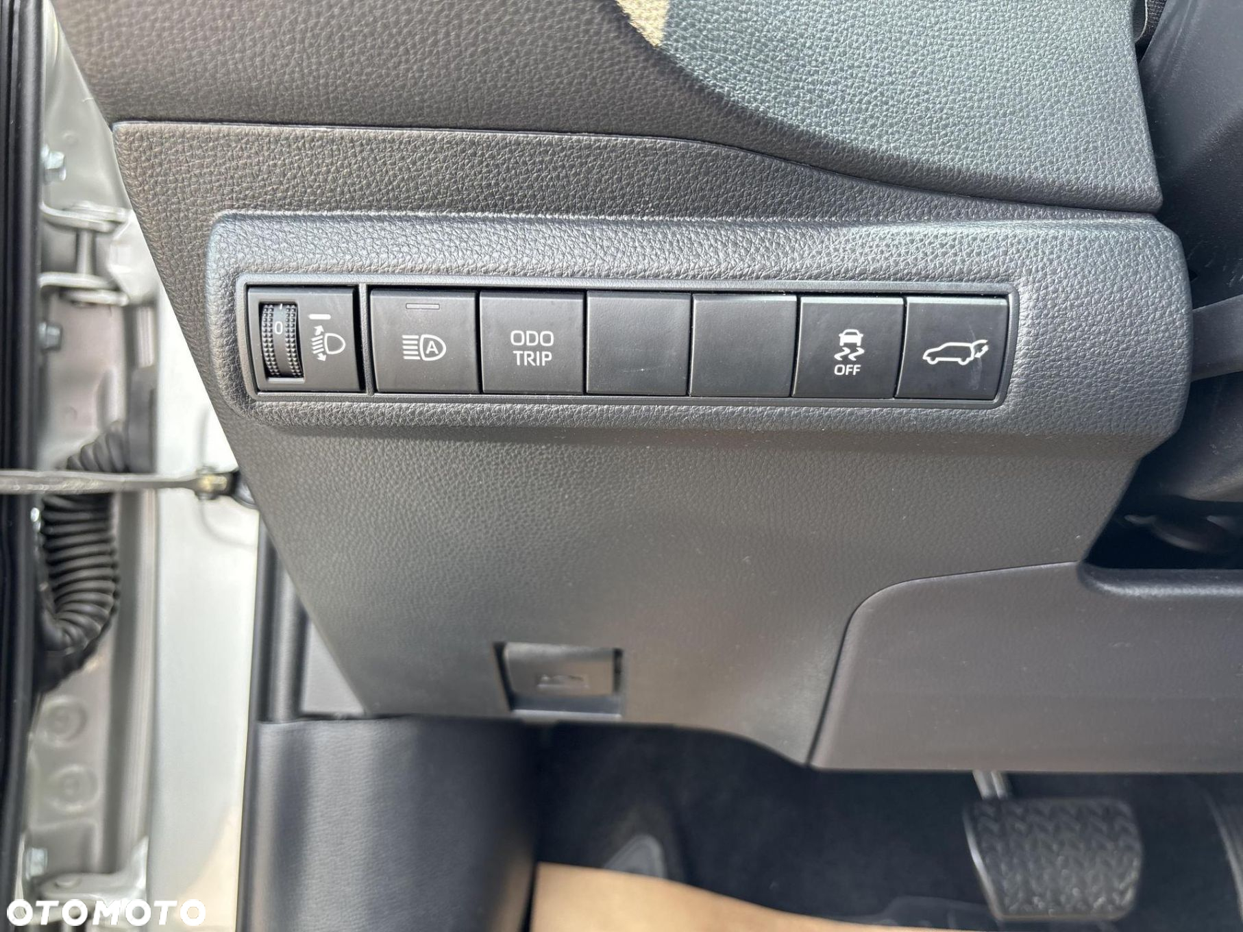 Toyota Corolla - 17